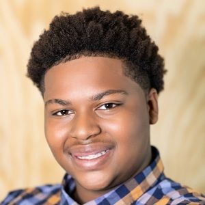 Meet your Posher, Adrian